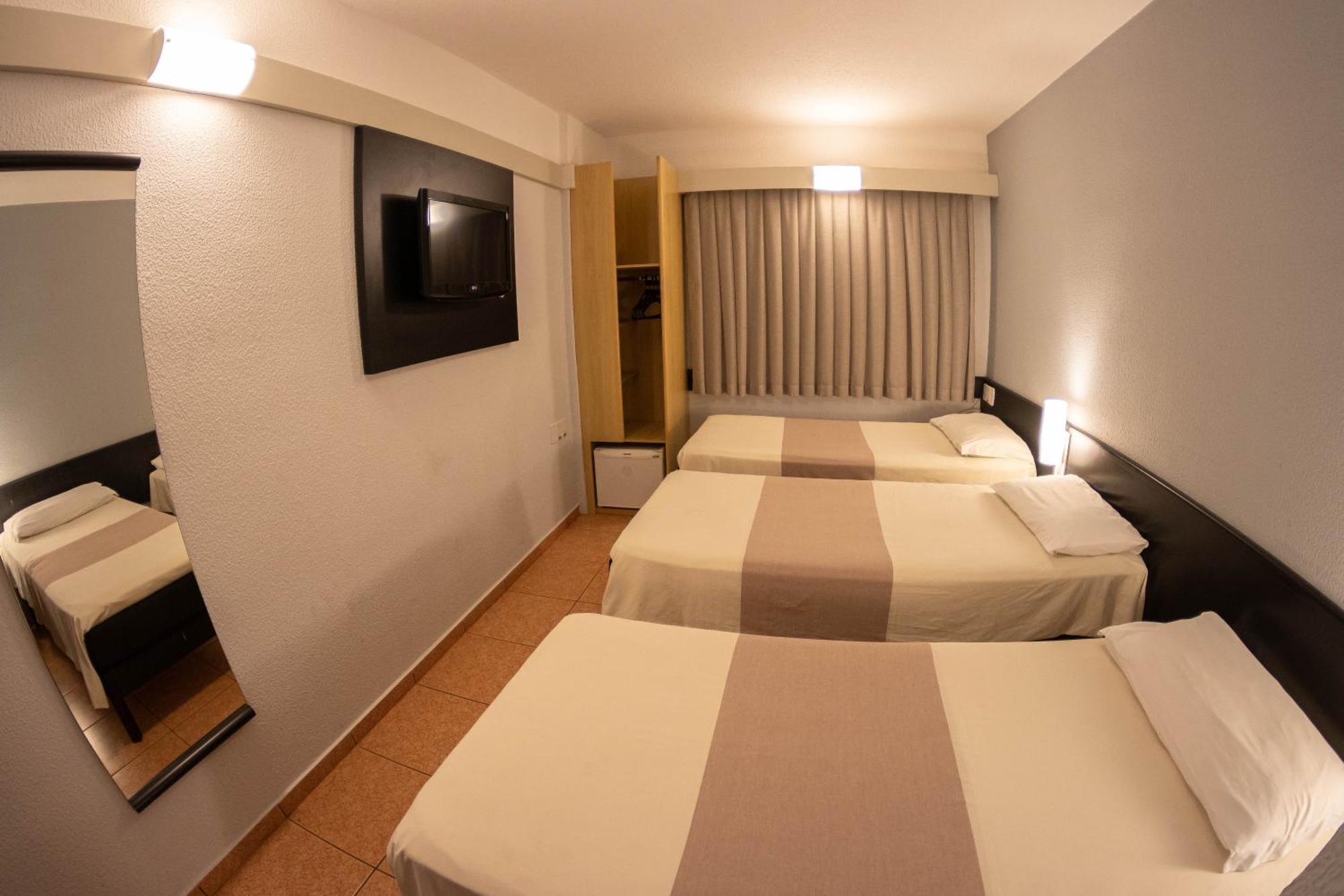 Ibis Taubate Hotel Exterior foto