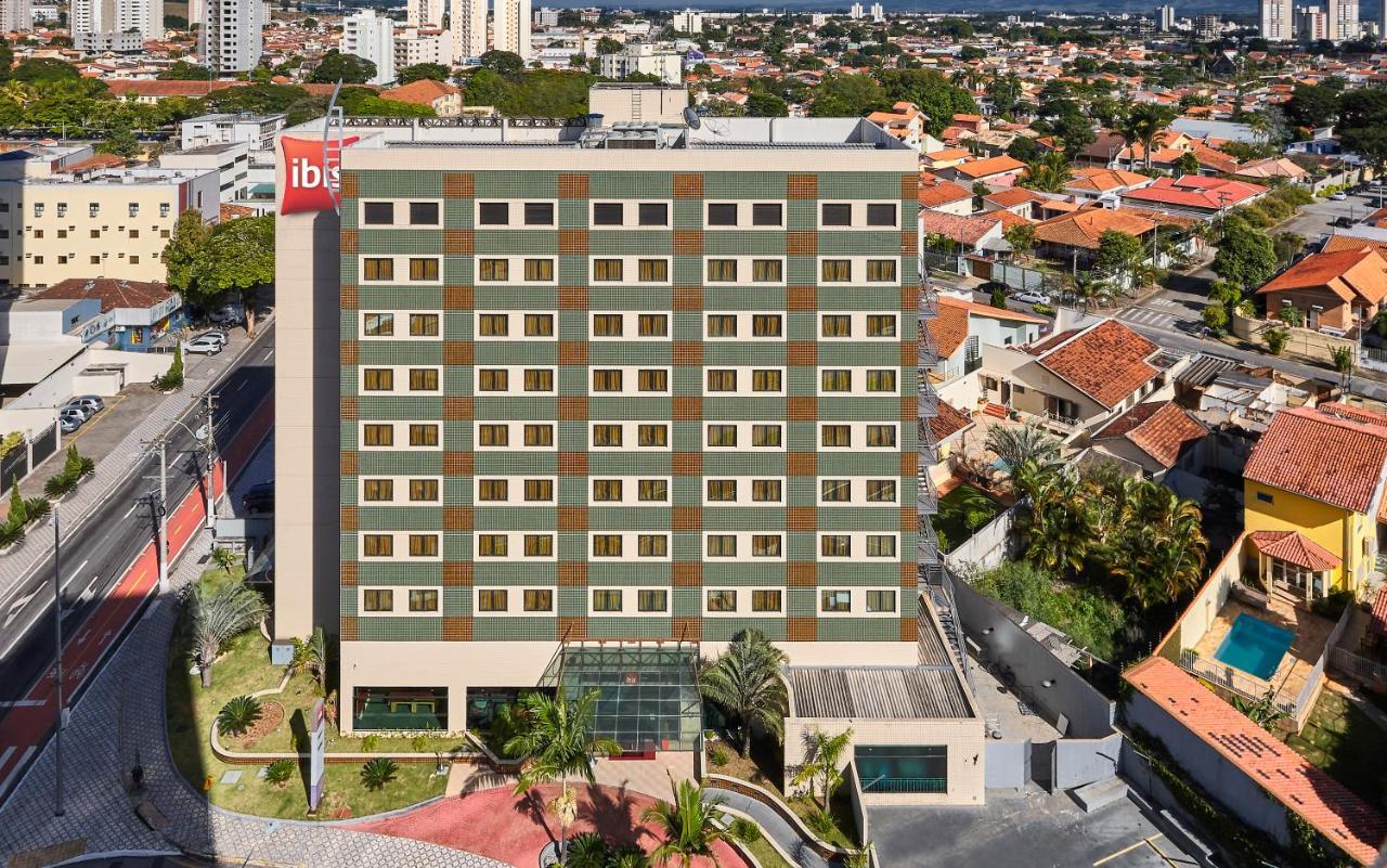 Ibis Taubate Hotel Exterior foto